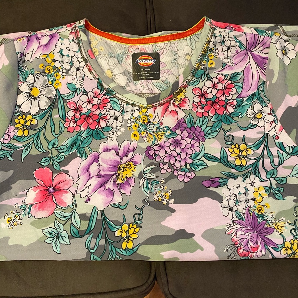 Scrub Top